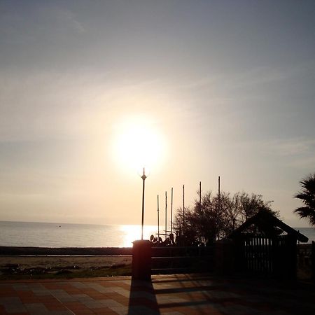Appartamento nuovo Wi-Fi e cablato ethernet a pochi passi dal mare  Santa Caterina Dello Ionio Marina Esterno foto